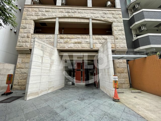 エントランス　エステムコート心斎橋EASTエリジオン　エントランス