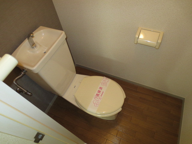 トイレ　トイレ