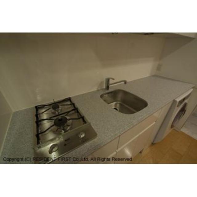 キッチン　※写真は同タイプ住戸です。