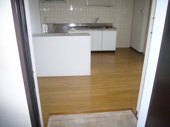 玄関　他号室のお写真です