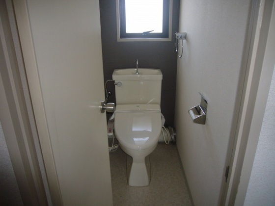 トイレ　他号室のお写真です
