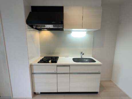 キッチン　同シリーズ物件のモデルルームになります※現況優先