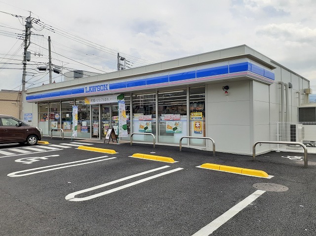 コンビニ　ローソン甲府和戸藤塚店（コンビニ）まで753m