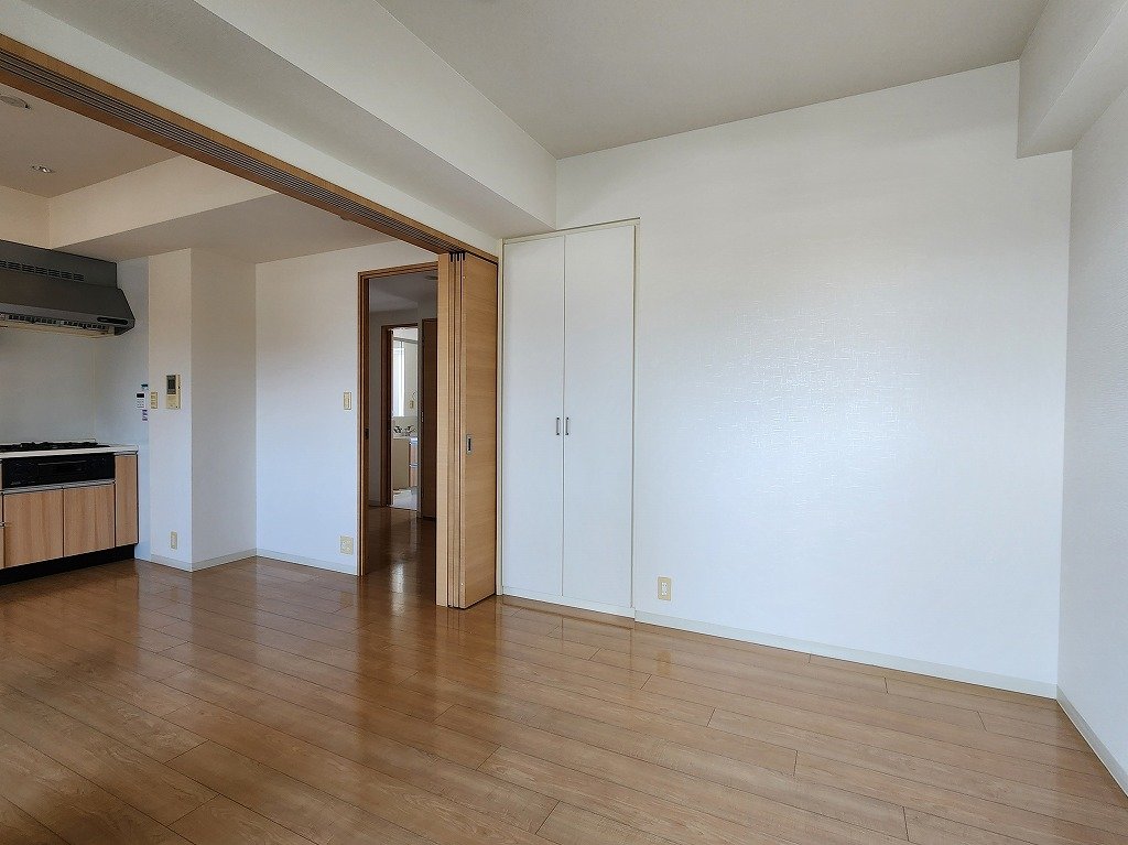 その他設備　可動式間仕切り採用　床段差なし