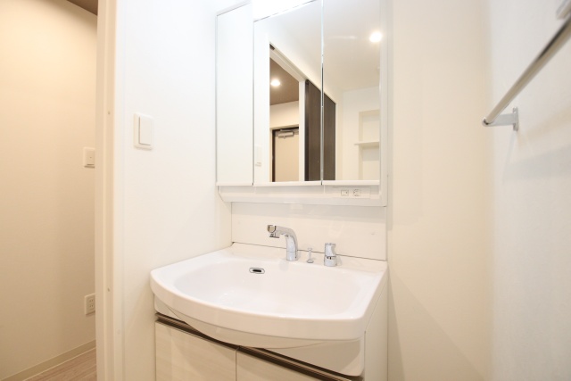 洗面設備　※別室の参考写真の為、現況優先です。
