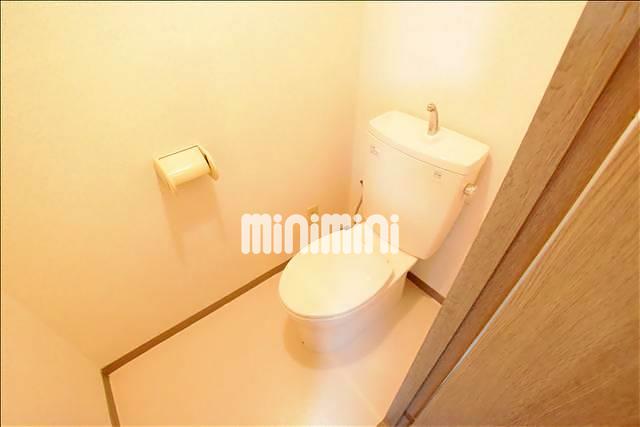 トイレ　清潔感のある洋式のトイレです♪