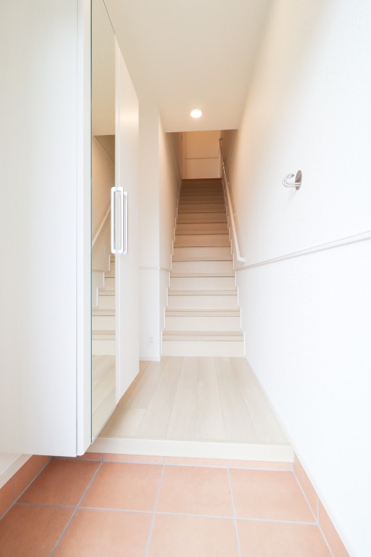 玄関　図面と現状に相違がある場合には現状を優先