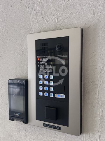 セキュリティ　おおきに新大阪駅前サニーアパートメント　オートロック