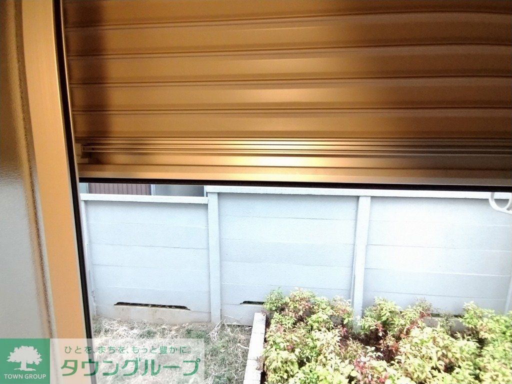 その他設備　防犯シャッター付き