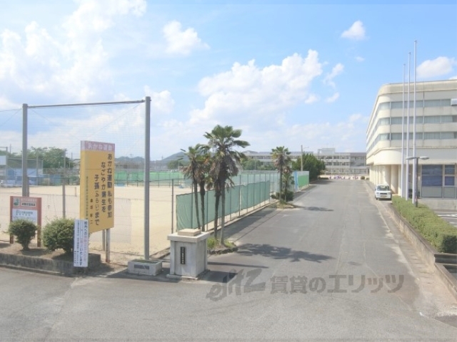 中学校　朝桜中学校（中学校）まで850m