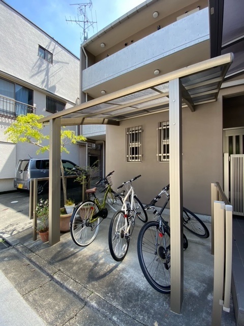 その他共有部分　★敷地内屋根付き駐輪場★