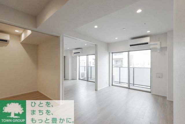 居室・リビング　Cタイプ2024年10月撮影 同タイプ1303号室の写真です