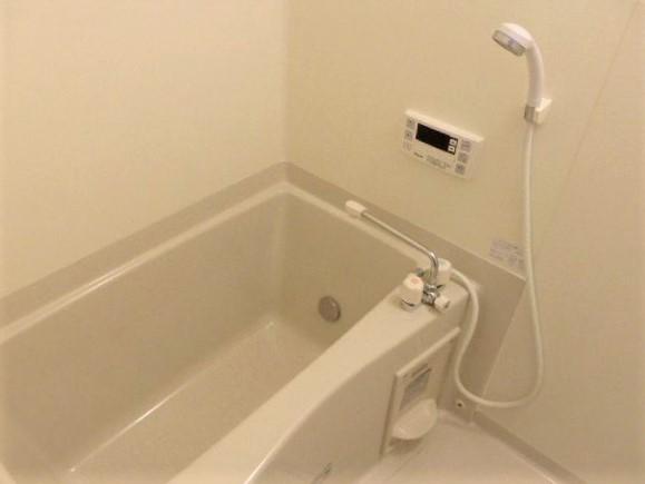 バス・シャワールーム　日々の暮らしに欠かせないお風呂です