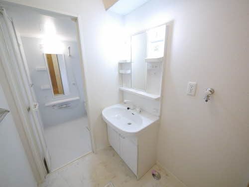 洗面設備　洗面所