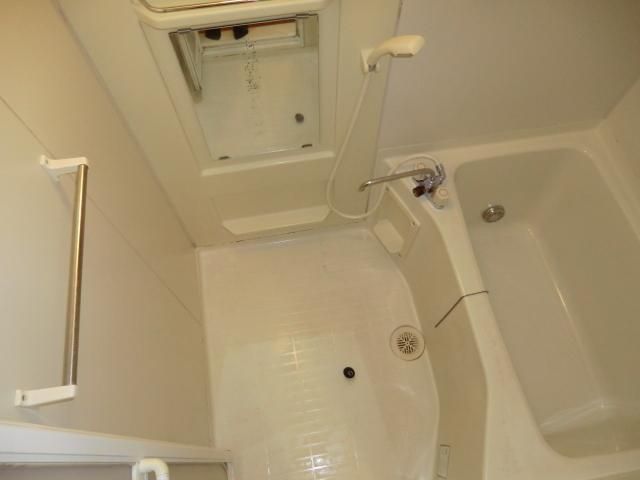 バス・シャワールーム　バスルーム