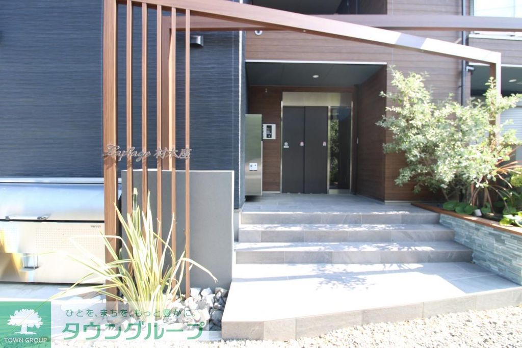 エントランス　★閑静な住宅街に立地★