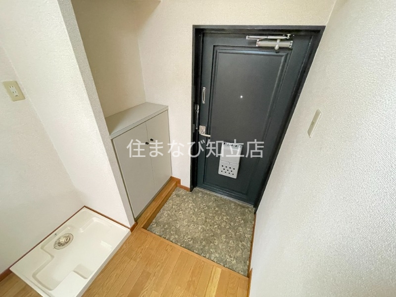 玄関　同型別部屋写真