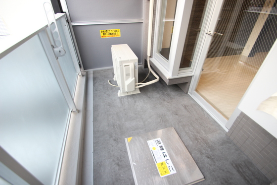 バルコニー　※別部屋の写真です
