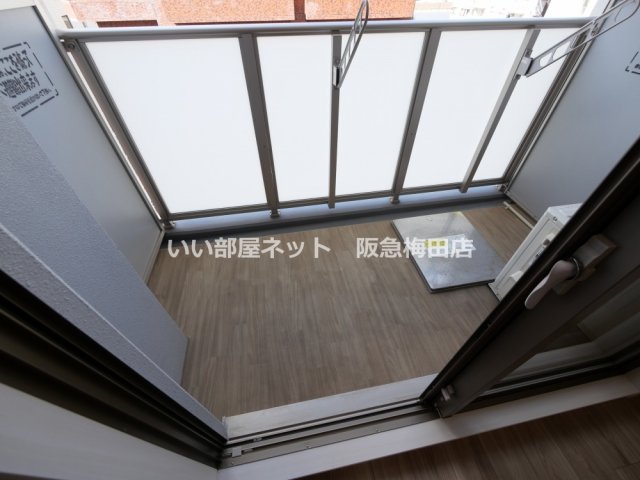 バルコニー　画像と現状が異なる場合は現状優先となります。