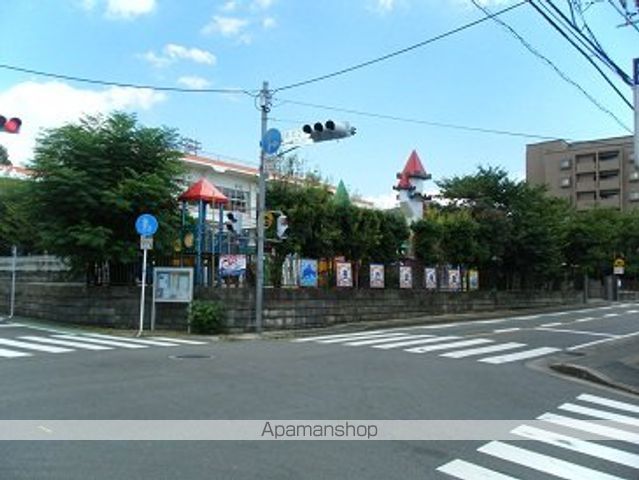幼稚園・保育園　長丘幼稚園（幼稚園・保育園）まで800m