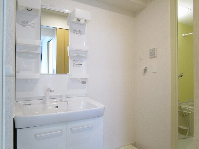 洗面設備　洗面所です