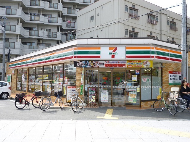 コンビニ　セブンイレブン　大阪金蘭会前店（コンビニ）まで297m