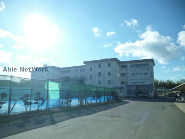 中学校　津市立久居中学校（中学校）まで3981m