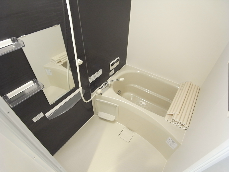 バス・シャワールーム　充実設備の浴室