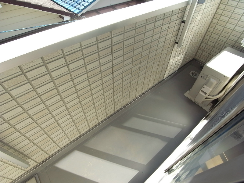 バルコニー　採光良好