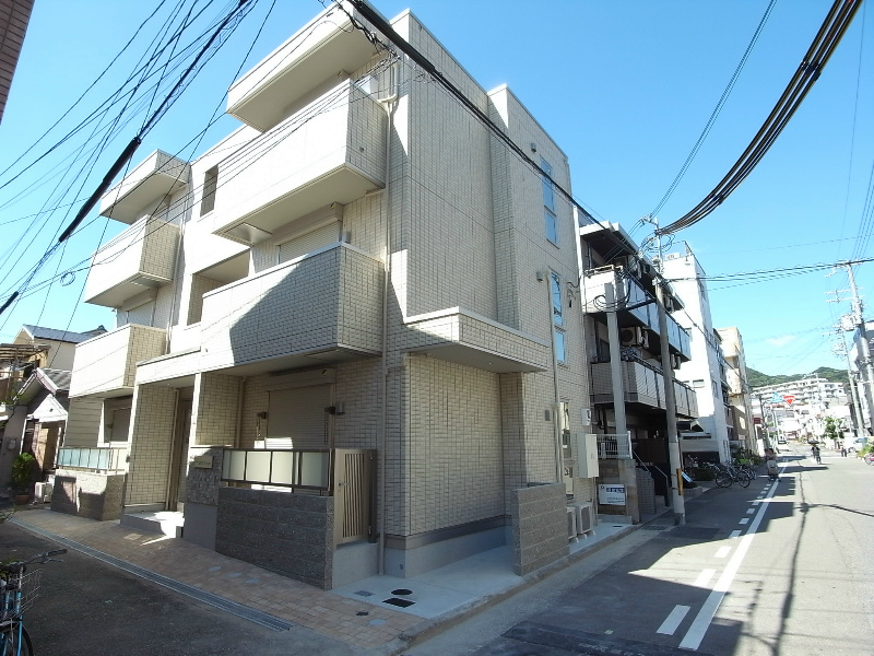 建物外観　大和リビング施工の新築です！早い者勝ちです。