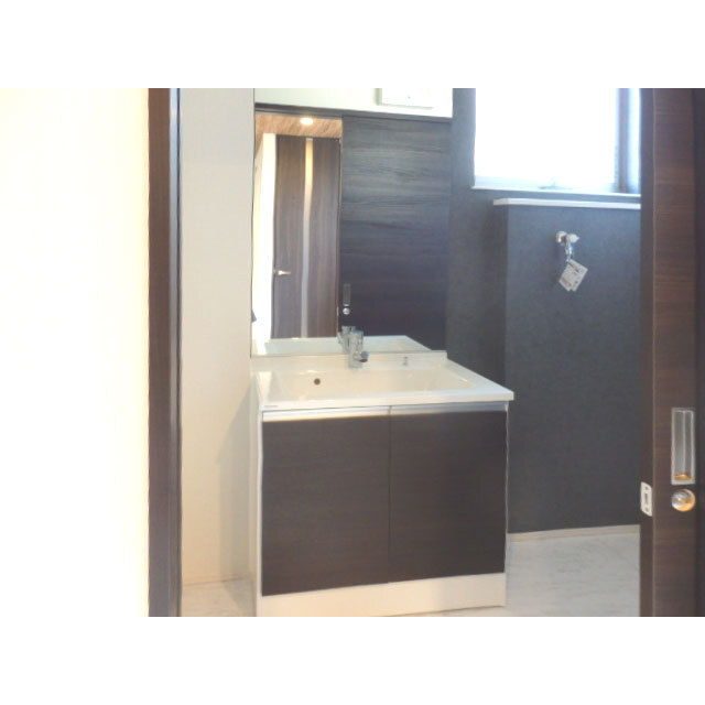 洗面設備　室内洗濯機置き場