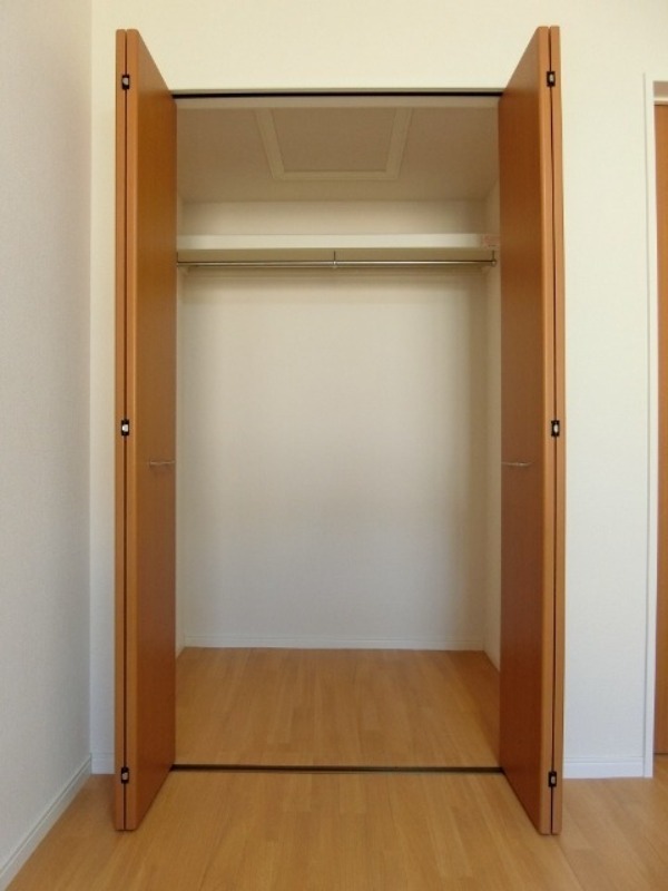 収納　図面と現状に相違がある場合には現状を優先