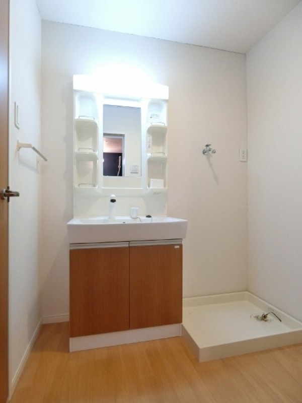 洗面設備　図面と現状に相違がある場合には現状を優先