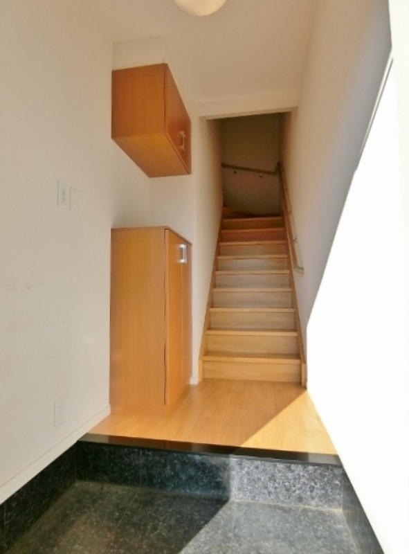 玄関　図面と現状に相違がある場合には現状を優先