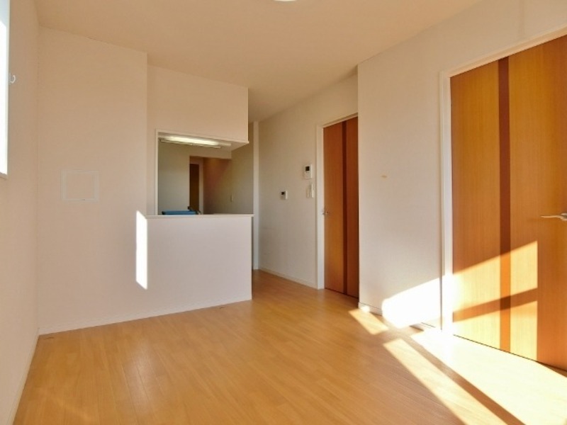 居室・リビング　図面と現状に相違がある場合には現状を優先