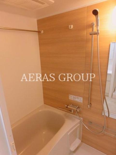 バス・シャワールーム　バスルーム