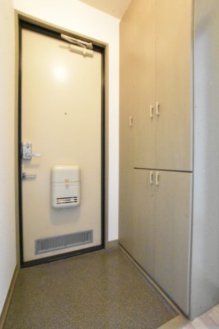 玄関　別号室の画像です。ご参考下さい