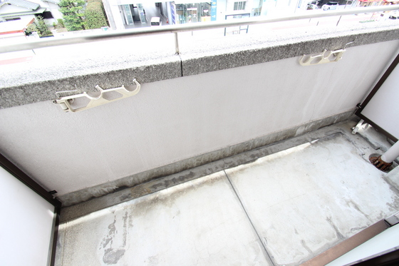 バルコニー　※別部屋の写真です