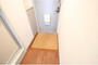 玄関　※別部屋の写真です