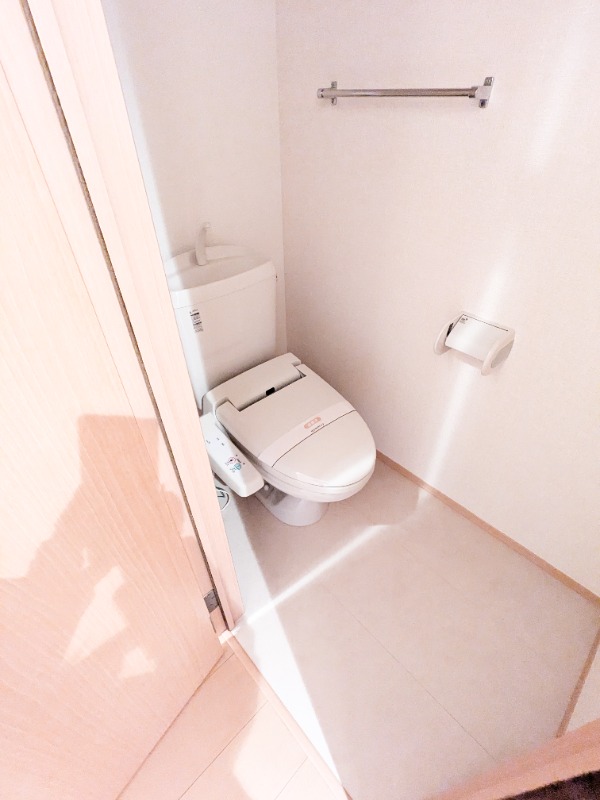 トイレ　図面と現状に相違がある場合には現状を優先