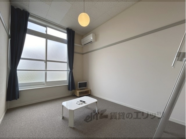 居室・リビング　洋室