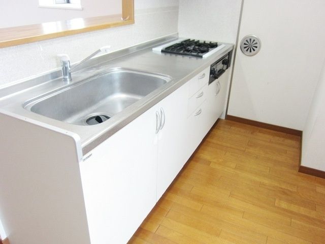 キッチン　☆３口ガスコンロ♪カウンターキッチン☆