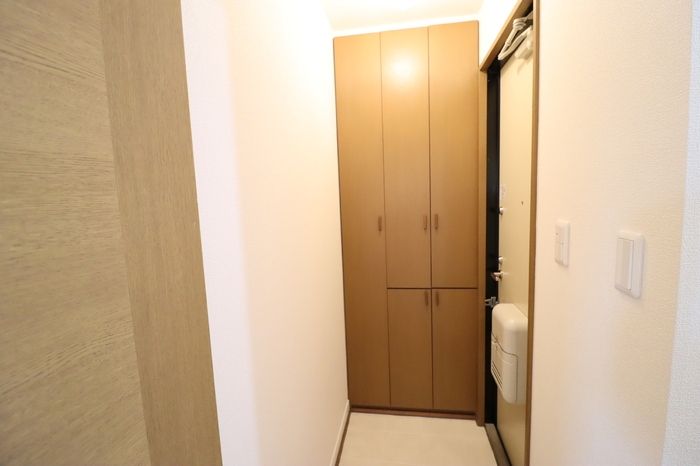 玄関　お問合せはタウンハウジングまで！※現地待合わせ相談可能