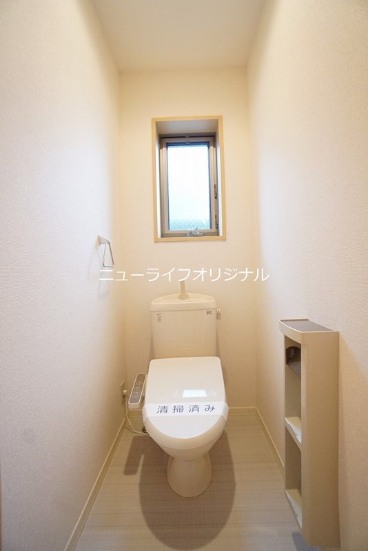トイレ　毎日使うものだから、人に優しく清潔な温水洗浄機能付きトイレ