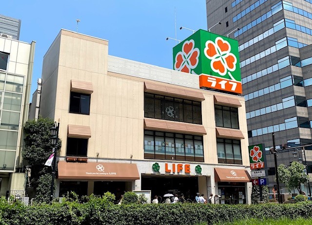 スーパー　ライフ　渋谷東店（スーパー）まで621m