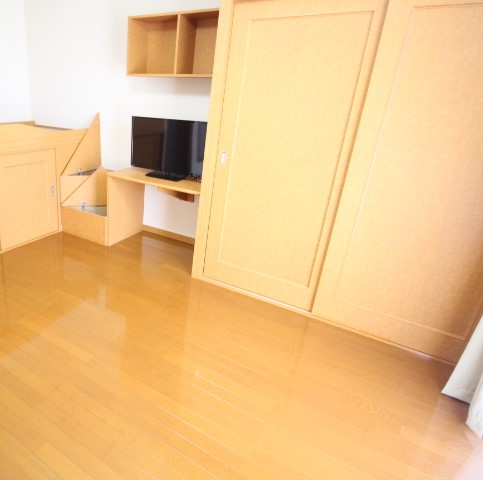 収納　同物件別号室