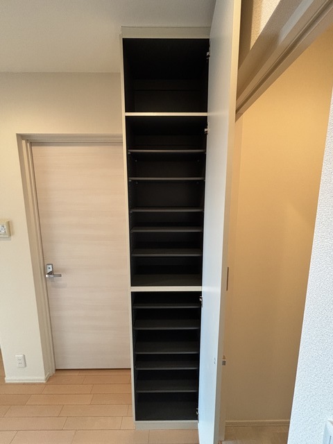 玄関　※別部屋写真