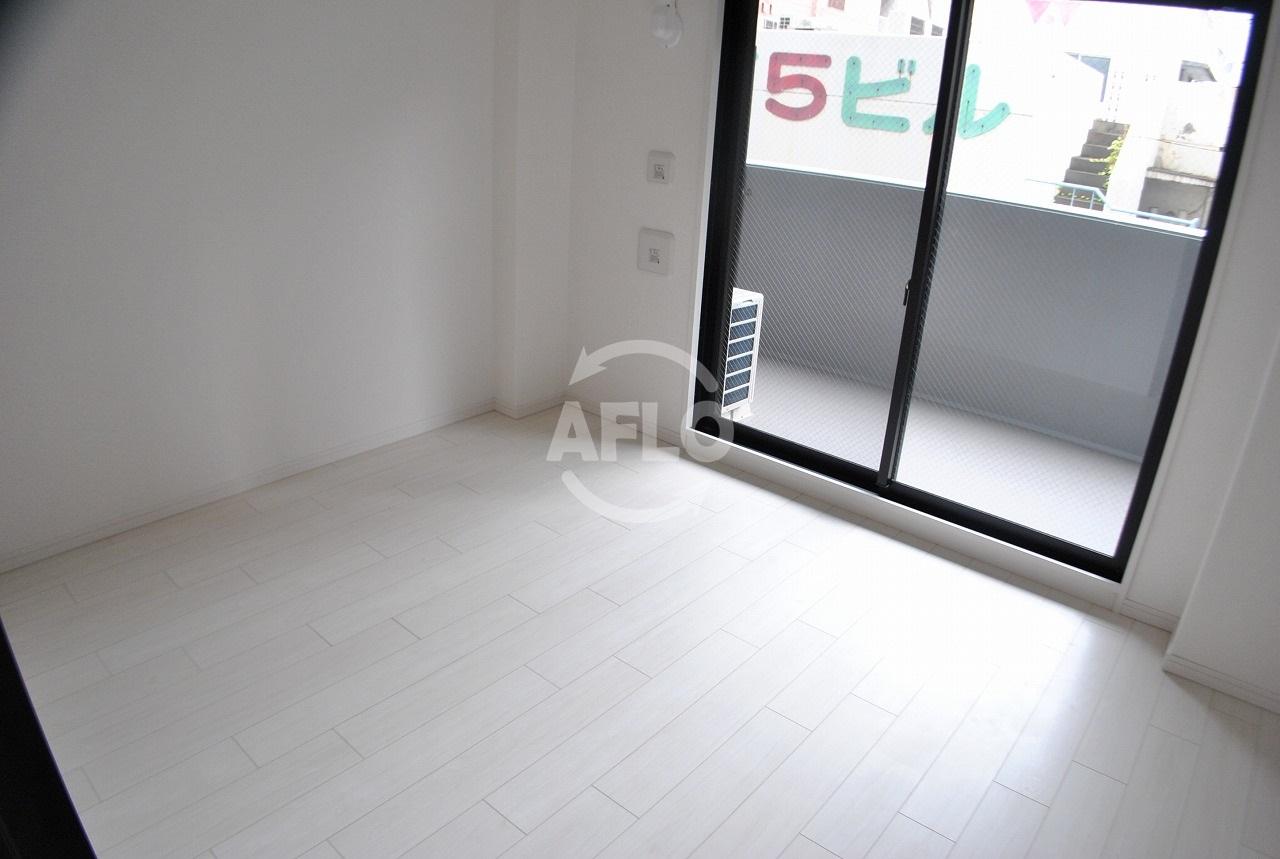 その他　レオンコンフォート本町　洋室