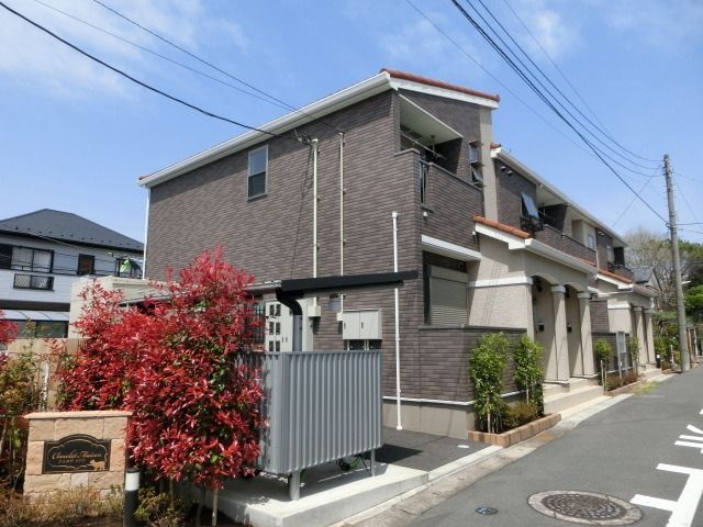 建物外観　閑静な住宅街