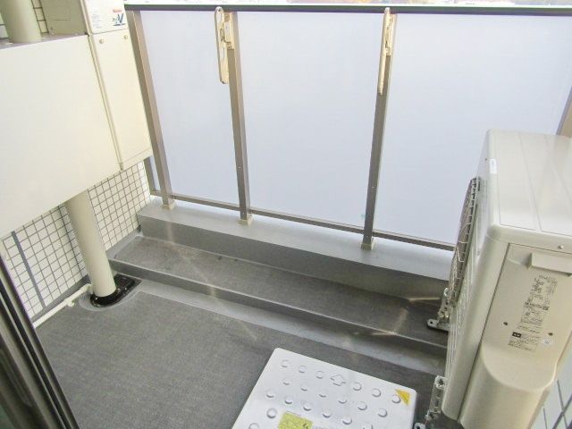 バルコニー　タウンハウジングレジデンス事業部　恵比寿店・赤坂店までお問…